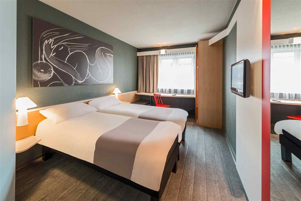 Ibis Muenchen Parkstadt Schwabing Buitenkant foto