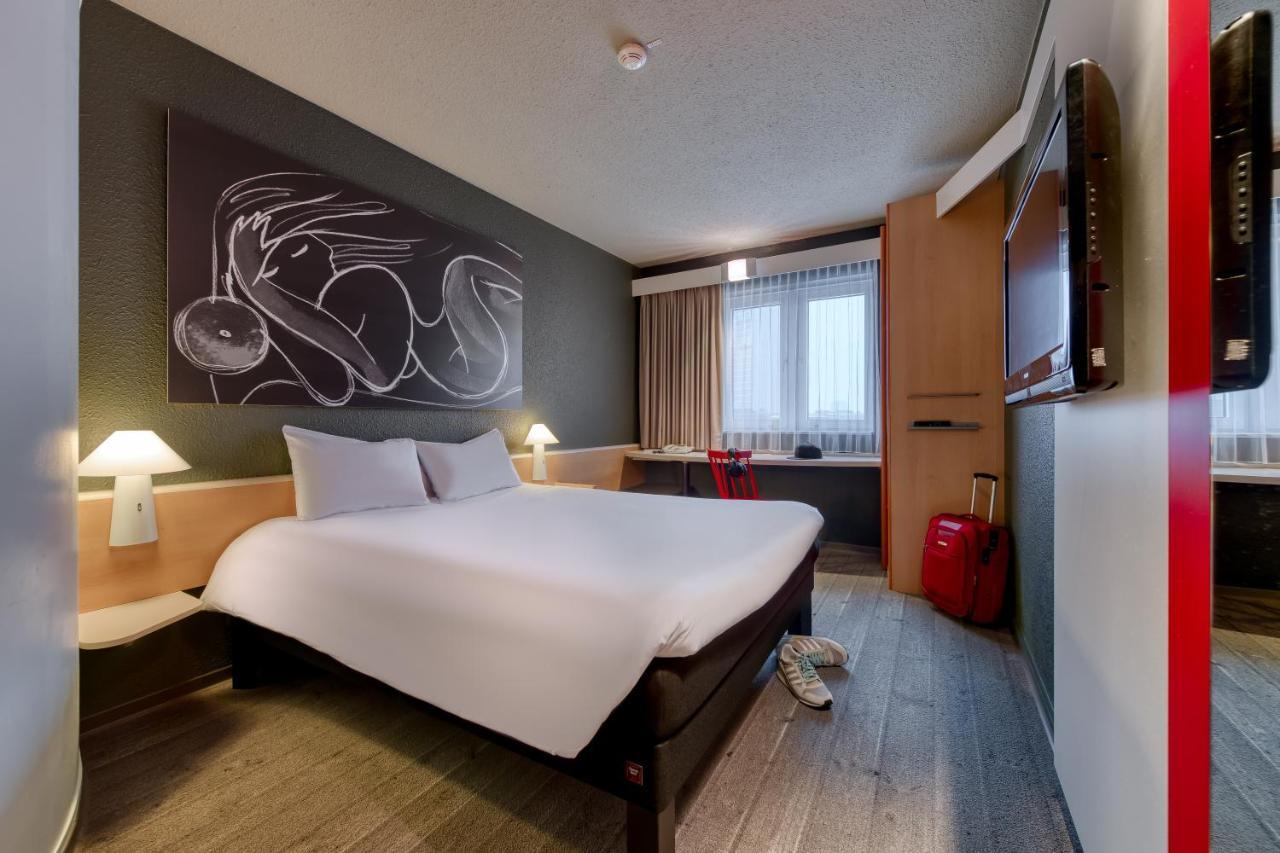 Ibis Muenchen Parkstadt Schwabing Buitenkant foto
