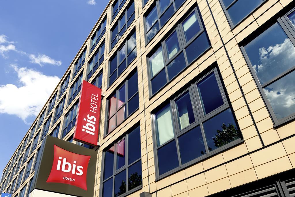Ibis Muenchen Parkstadt Schwabing Buitenkant foto